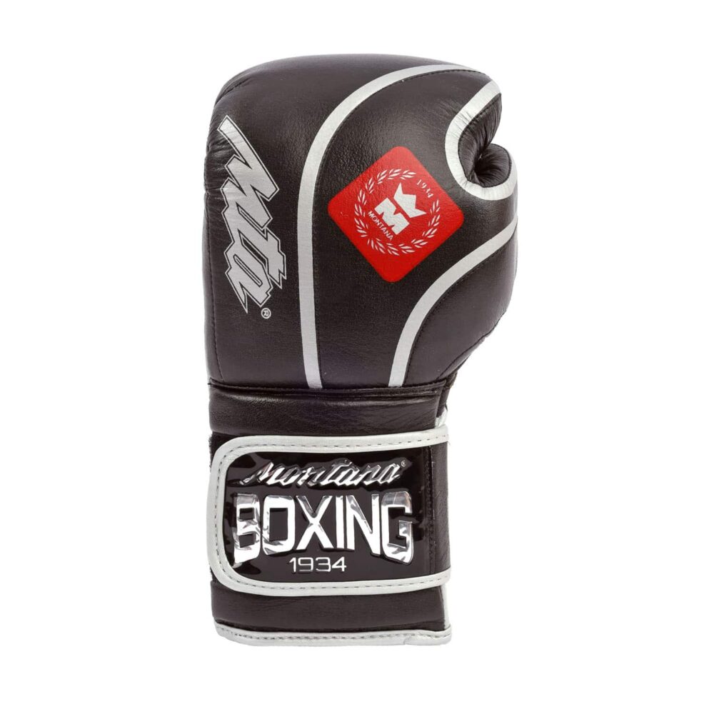 Gants de boxe noirs Montana X-FIGHT Evo BlackForce adaptés à la pratique de la boxe anglaise, boxe thaï, Muay Thai, full contact et kick boxing, en cuir de vachette avec fermeture SMARTLOCK pour un maintien sécurisé.