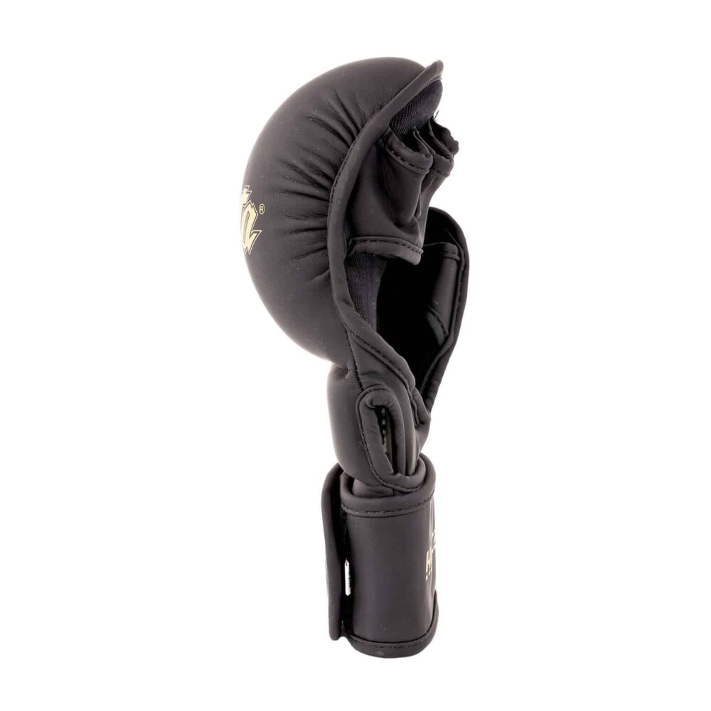 Gants MMA HELLCAT NewCode noirs en PolyComposite avec mousse EVA haute absorption, paume ouverte antiglisse, conçus pour l'entraînement sécurisé et intensif.