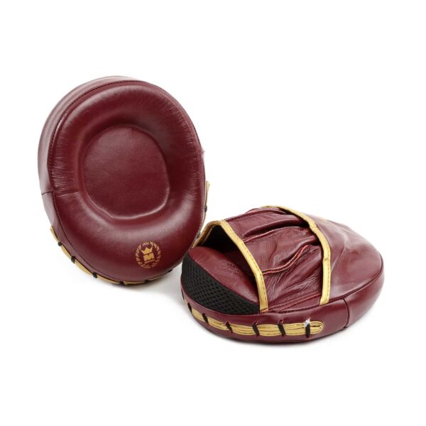 Mini pattes d’ours incurvées en cuir de buffle Montana RAZORPRO bordeaux, conçues pour une prise efficace et un travail intensif de précision.