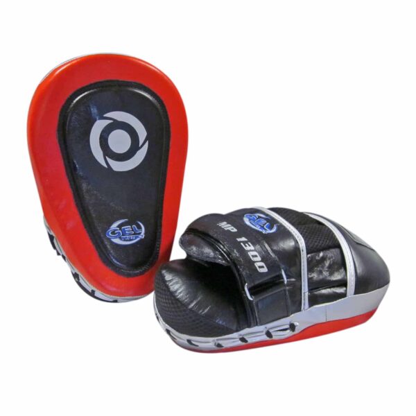 Pattes d’ours spéciales MMA Montana MP 1300 rouges, avec insert GEL PROTECT, mousse EVA et conception incurvée pour les entraînements mixtes.