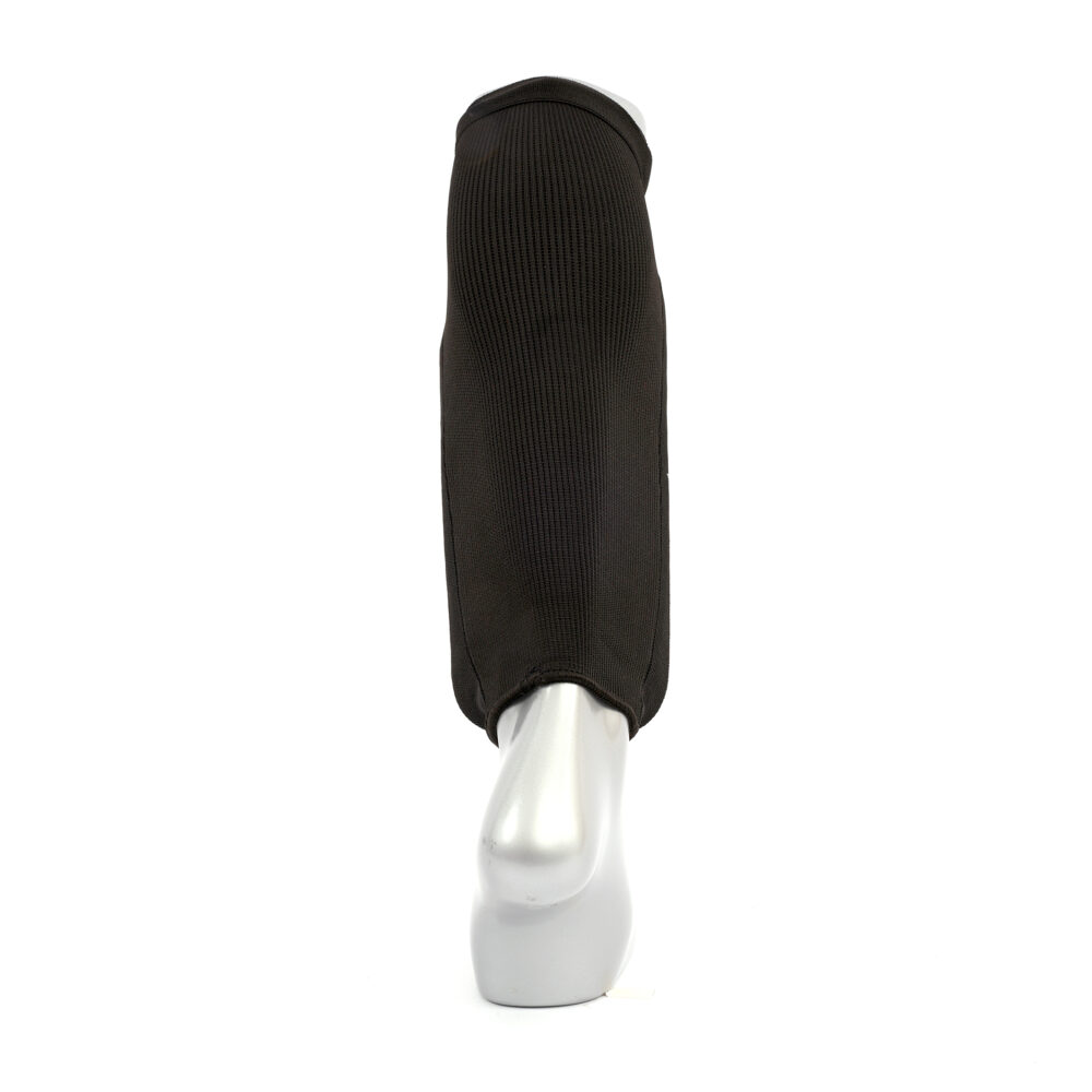 Protège-tibias noir MK80 en coton élastique avec insert mousse, idéal pour les débutants en arts martiaux, doté d'une fermeture scratch ajustable et certifié CE.